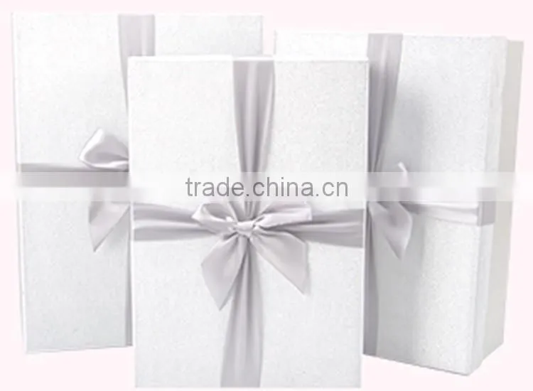 Customized paper box packaging gift cardboard box with ribbon paper gift box