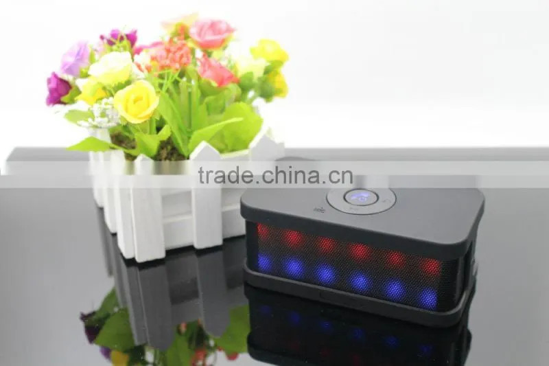 Flash Light Bluetooth Speaker, Mini Bluetooth Speaker With FM Radio