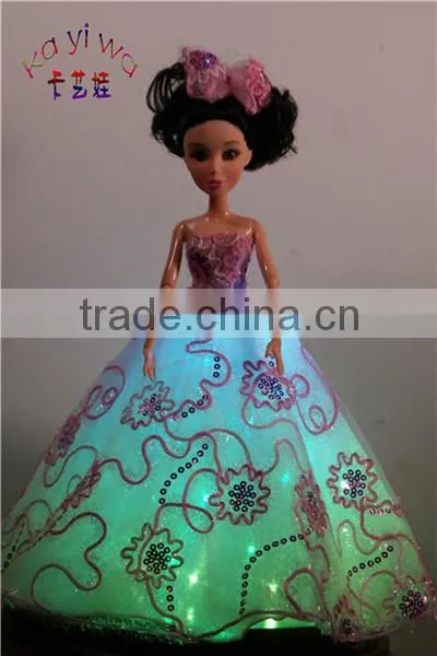 Wedding Decoration Dolls / Cake Accessory / Flashing Wedding Car Supplies