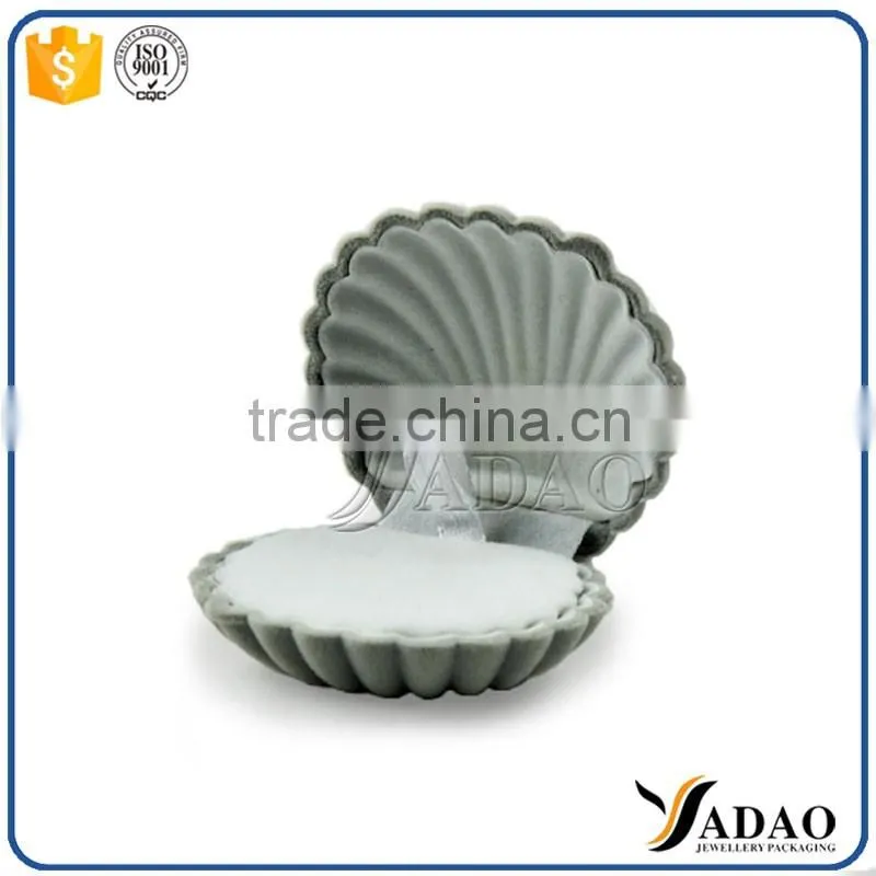 2016 Hot selling customized different color flocking velvet packaging plastic boxes