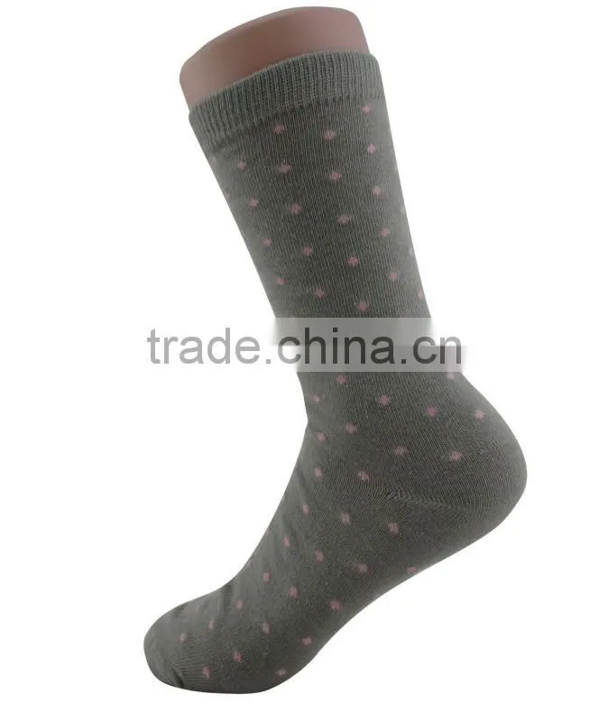 2016 Cheap custom women silk sock