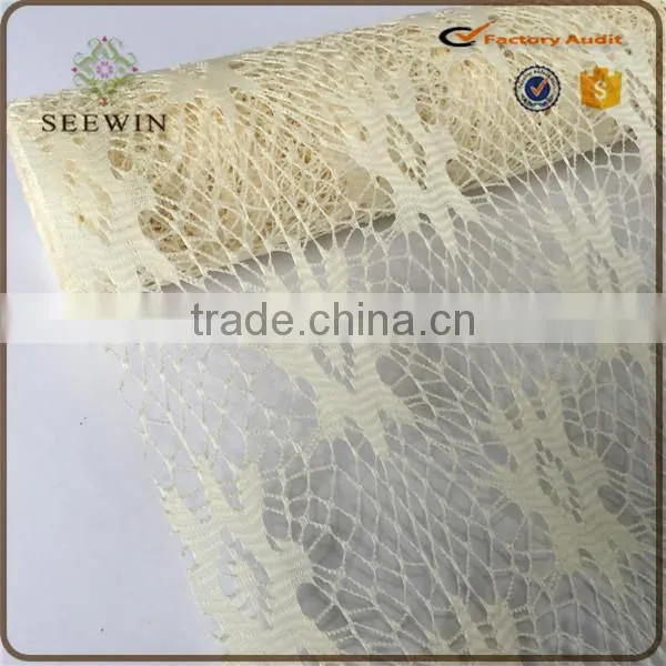 Hardness 100% polyester sunflower flower packing material