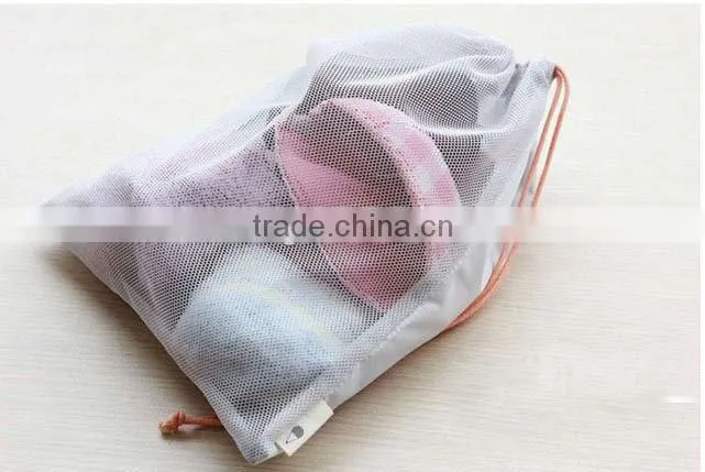 Series Mesh Travel Pouch