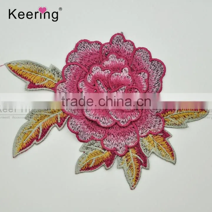 2017 new arrival designs beautiful embroidery patch flower decorationgarment accessories from keering WEF-762