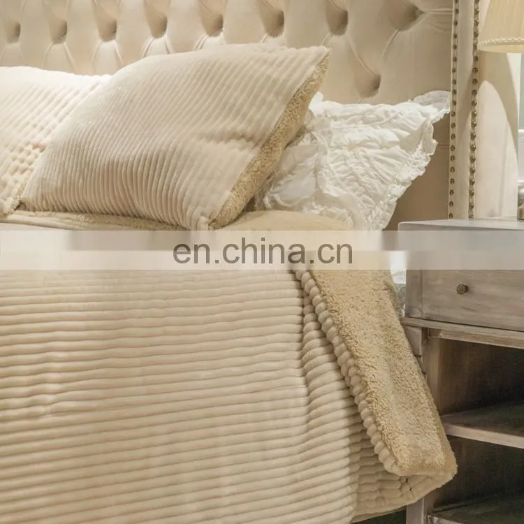 Luxury plain cotton velvet warm bed bedding sets /quilt cover set