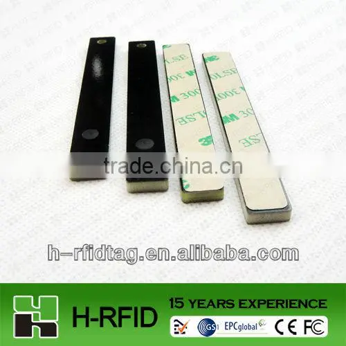Assets tracking uhf on metal tag