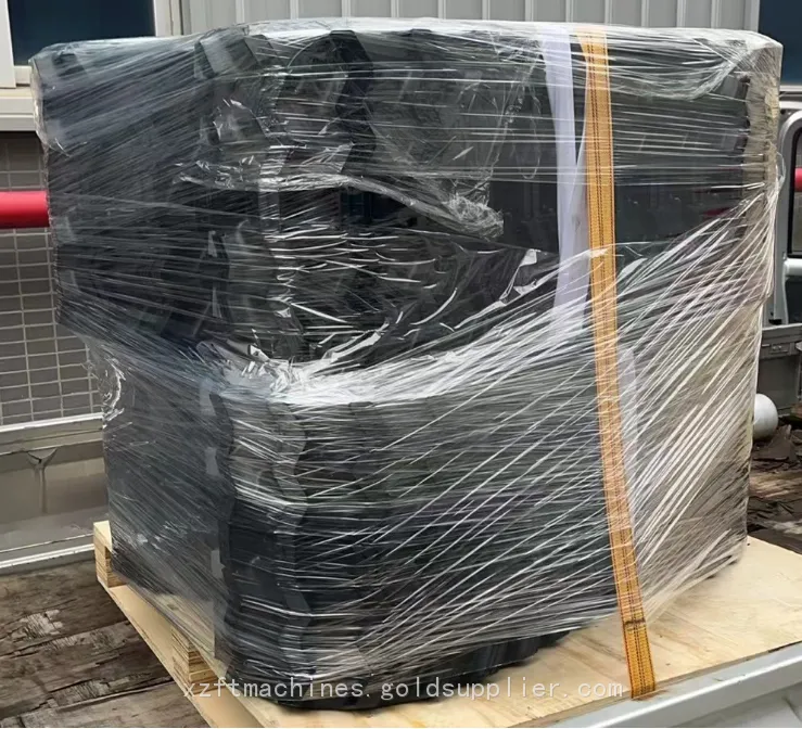 Mini digger rubber tracks