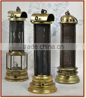 Brass Minar Lamp