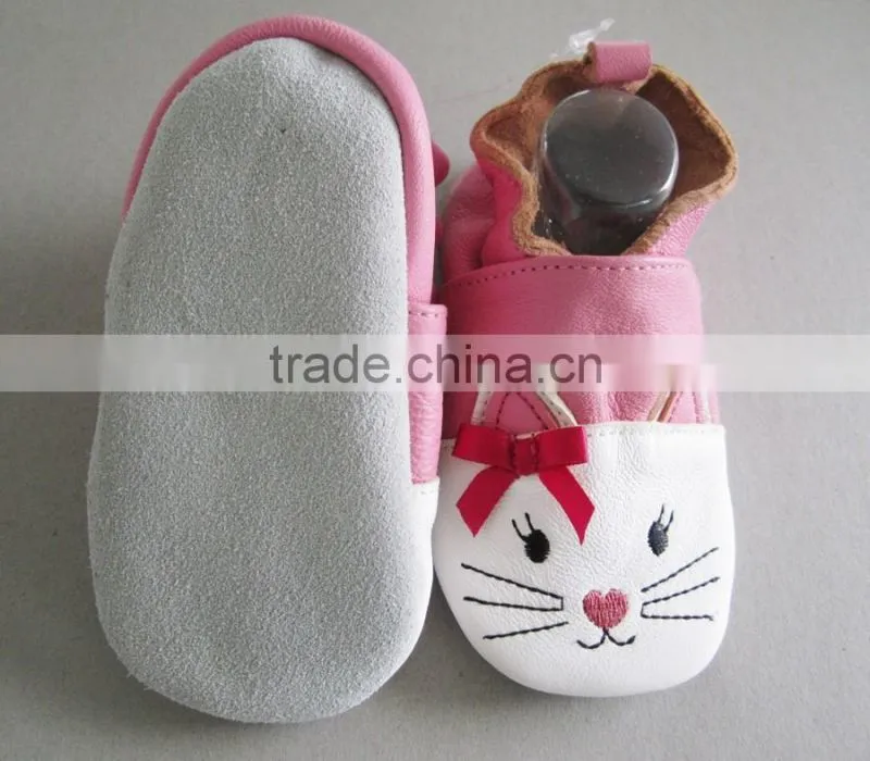 2016 girl boy kids sheep leather cat design baby soft shoes