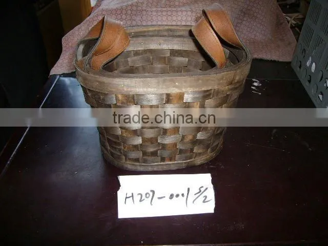 different size and color beautiful willow basket