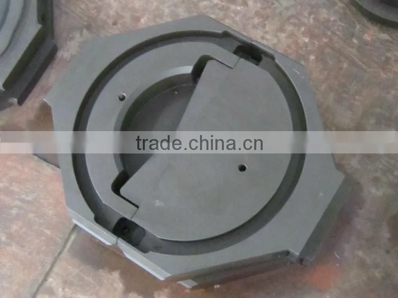 Shaffer style BOP Shear ram assembly