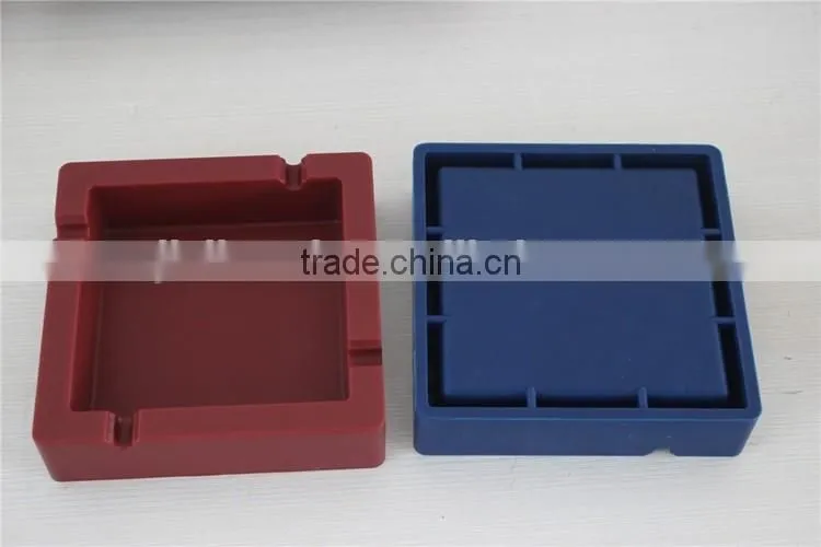 Silicone ashtray / personalied ashtray