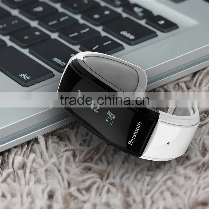 Wireless bluetooth bracelet with hands free & music player with vibrate alarm WT-20