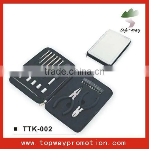 2013 supply all kinds of portable waterproof tool box