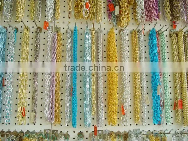 1.8mm thick colorful small oval shape aluminum chain