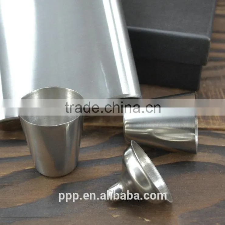 small cup emboosed mini hip falsk