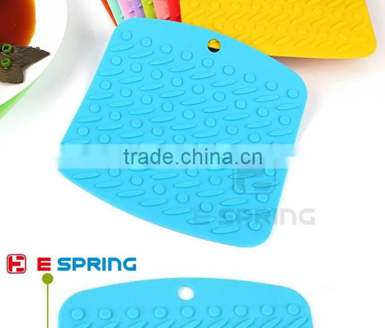 Professional factory price custom baking useful premium non-stick silicone baking mat cup holder pot holder