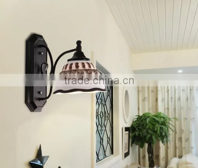 European Style Metal Interior Decoration Glass Wall Lamp