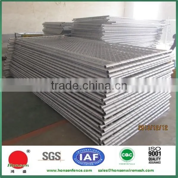 Galvanized chain link temporary fence