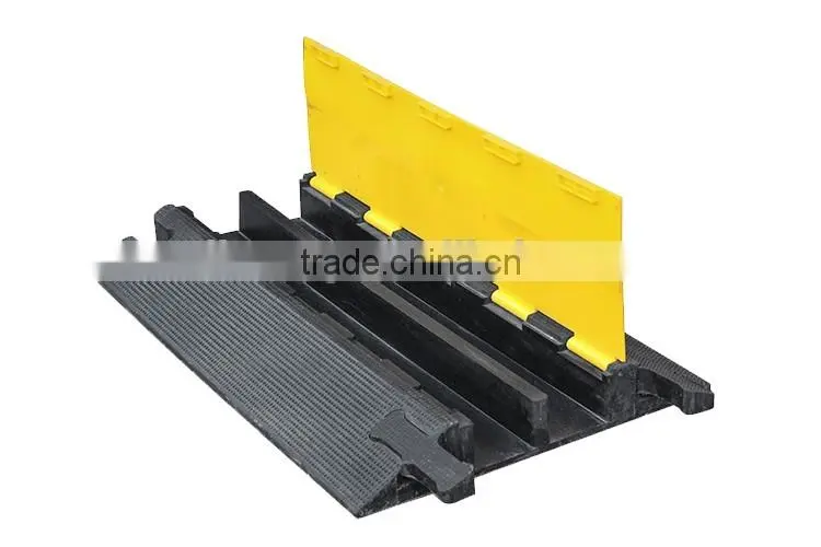 Lower Factoty Price 900*580*90mm Soft Flexible Recycled Rubber 2 Channel Cable Protectors
