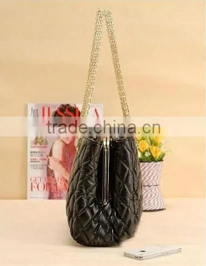 New fashion striping ladies handbag , elegant women's handbags