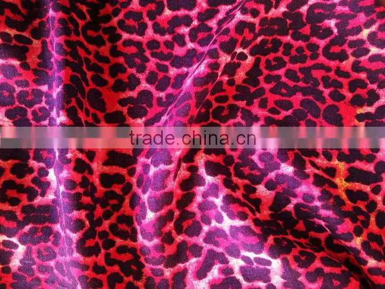 viscose print fabric with sexy leopard print