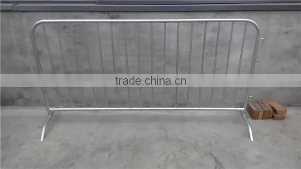 plastic crowd control barriers, used crowd control barriers, crowd control barrier rope