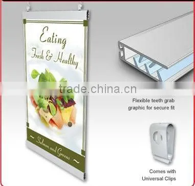 Top and Bottom Poster Gripper