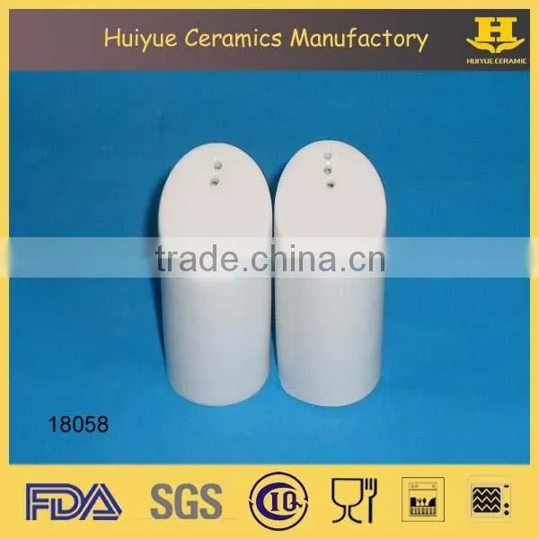 ceramic salt and pepper shaker, spice shaker
