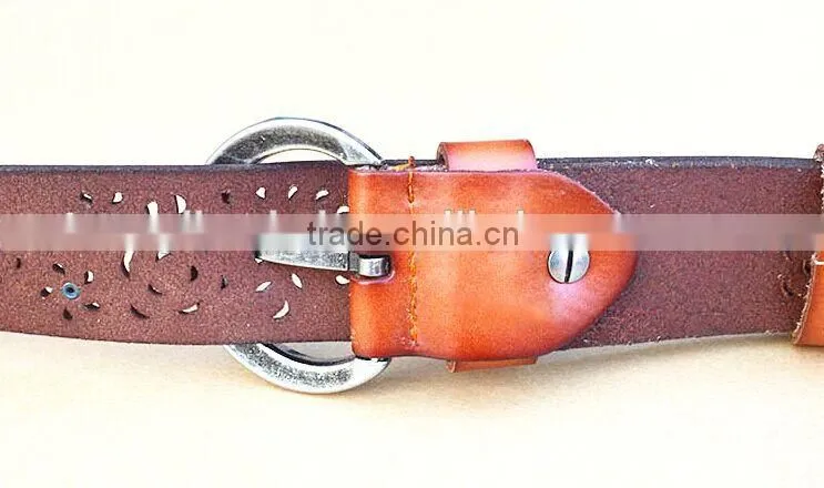 Woman Fashion Genuine leather ladies leather belt with Rivets