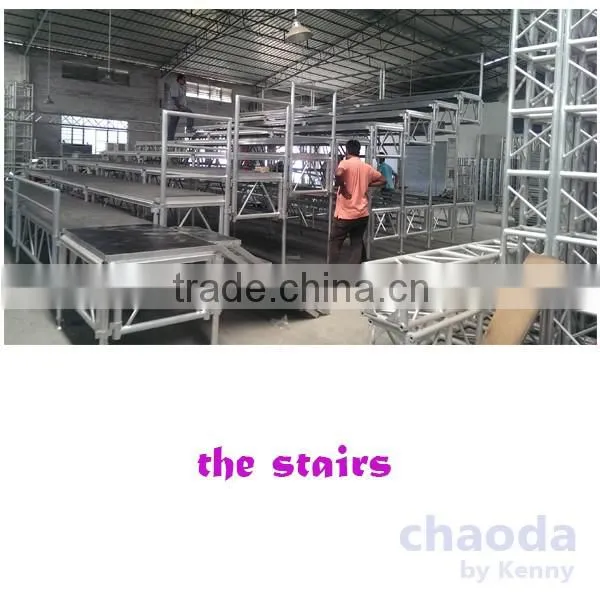 Aluminum portable choral stage