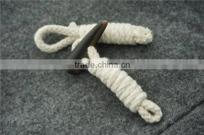 chinese manual toggle button for garment