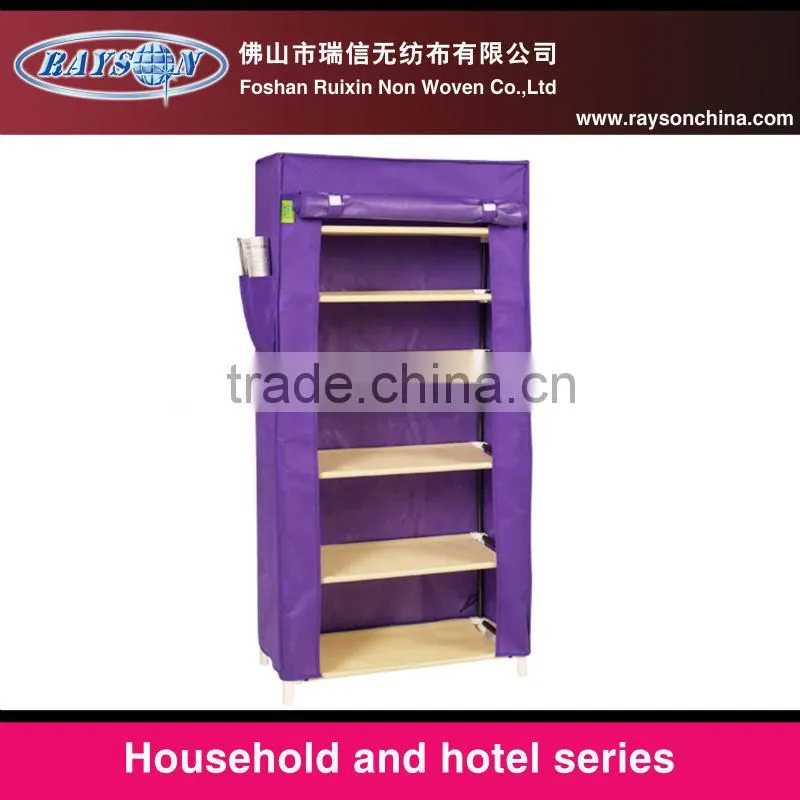 Shoe store shelf
