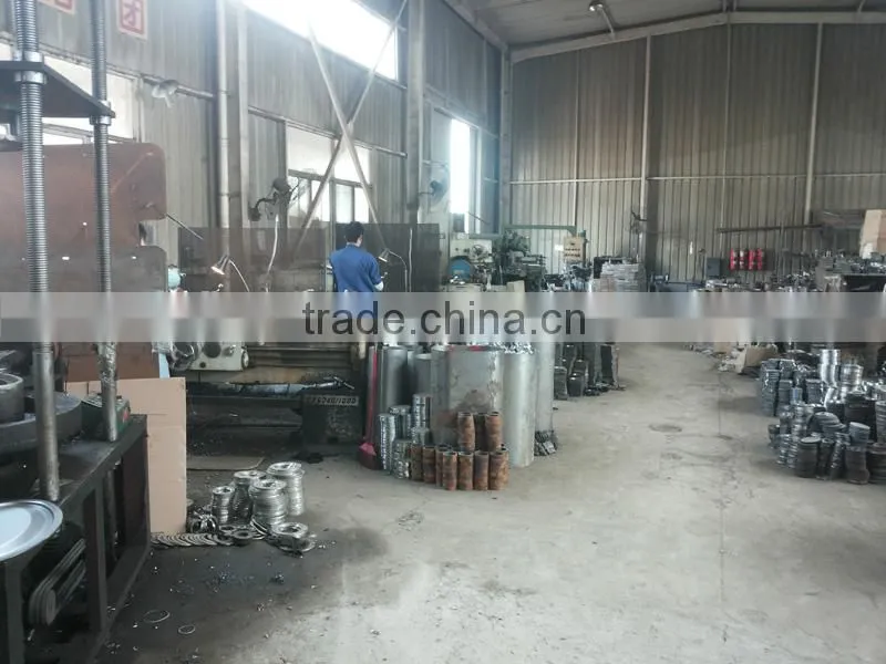 High quality exhaust pipe hanger for YUTONG parts