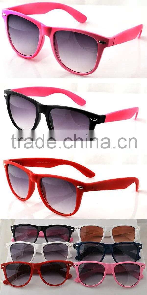 Cheap plastic color OEM sunglasses