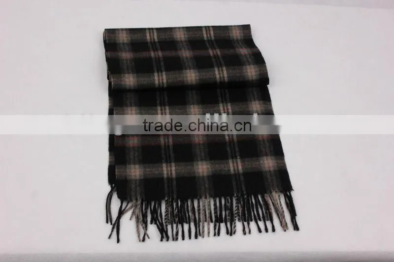 checked Cashmere Scarf scarfs/mufflers