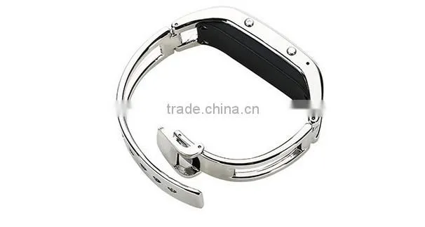 2016 New Fashion Metal Alloy Bluetooth D8 Smart Bracelet With Pedometer D8 Smart Bracelet Watch