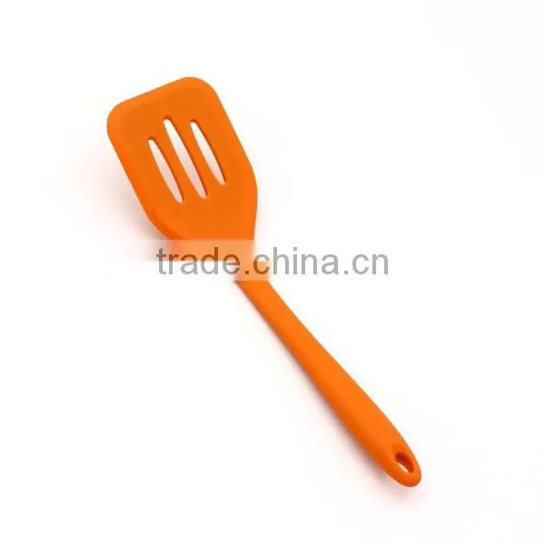 FDA wholesale colorful Silicone leakage shovel, plastic slotted spatula&spoon silicone spatula Silicone spetula for kitchenware