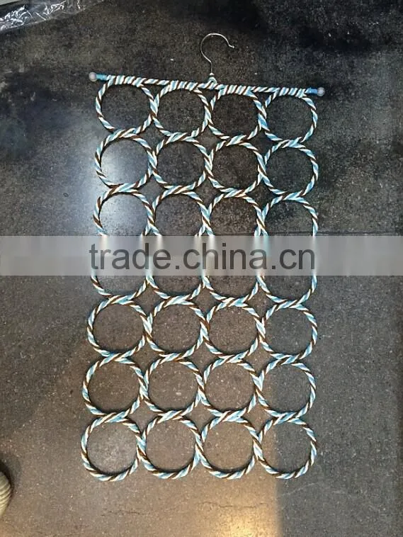 28 Rings Scarf hanger