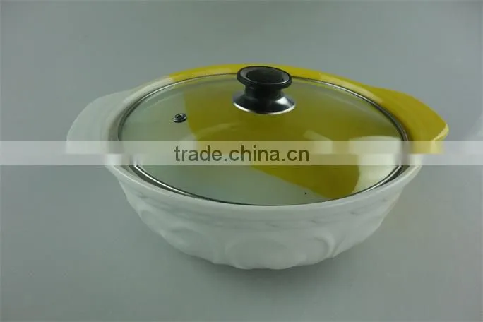 stock cheap popular small white porcelain leaf-shaped dish, good quality porcelain dish with cheap price