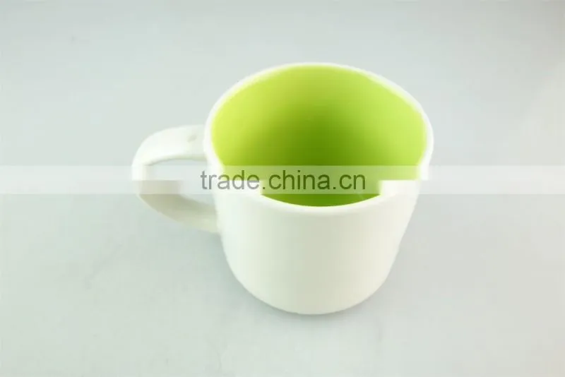 Cheap stocklot ceramic colorful beer mug with the handle
