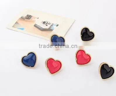 Fashion sweet peach heart lady stud earrings