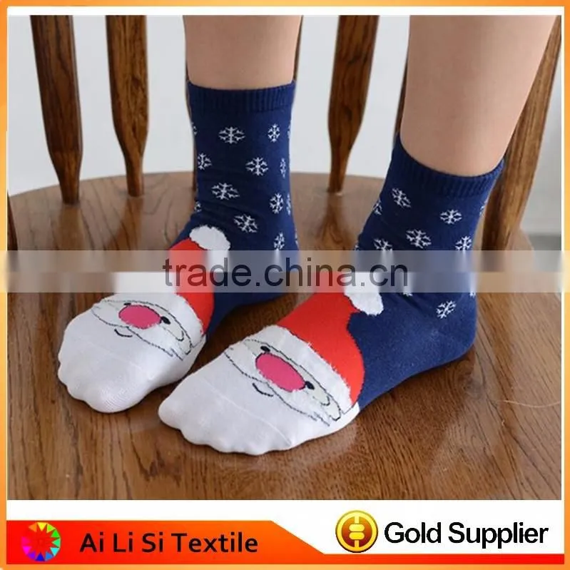 2016 New Women Winter Warm Christmas Warm Soft Cotton Cute Santa Claus Deer Socks Xmas Christmas socks