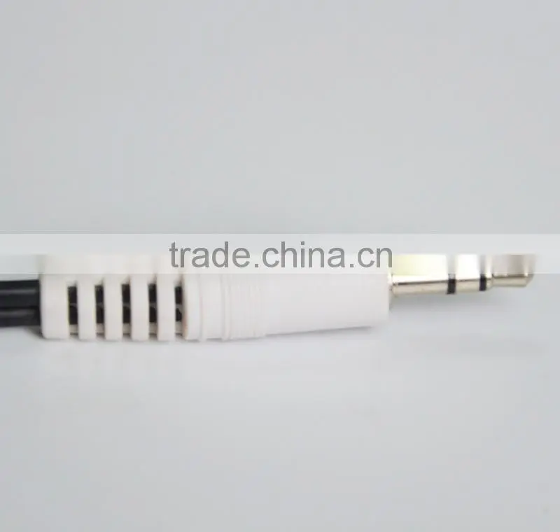 3.5mm male to 2 female rca y splitter Audio Adapter Cable