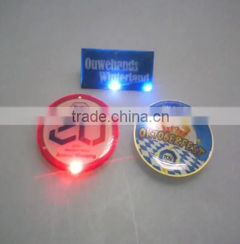 China Manufacturer Lapel Led Flashing Up Magnetic Pin, safty pin badges