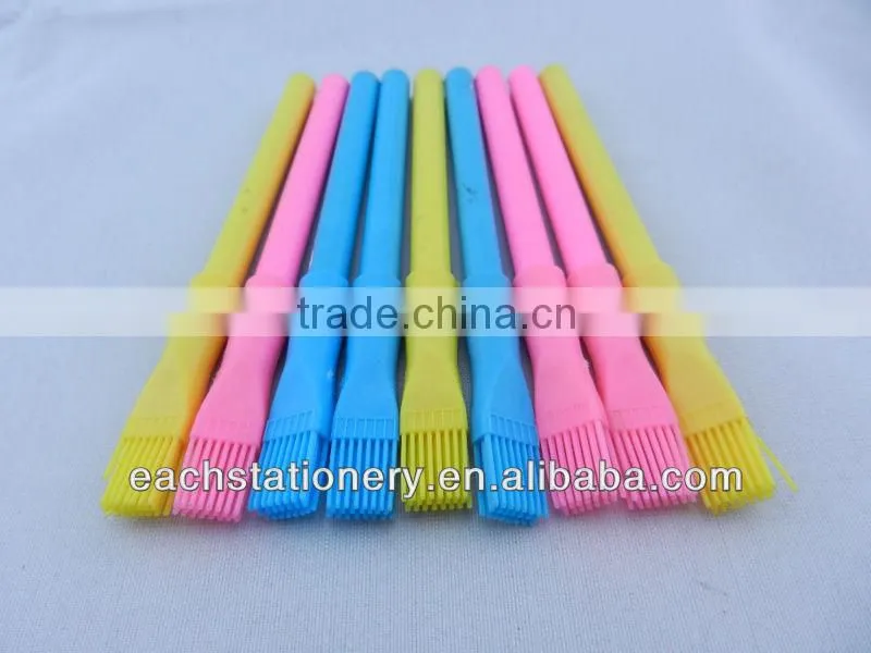 Unsharpened Round Colour Pencil Natural Wooden Color Pencil Children Pencil With Brush