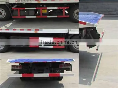 3-6tons mini small Road towing truck heavy flat bed wrecker with hydraulic crane for sale
