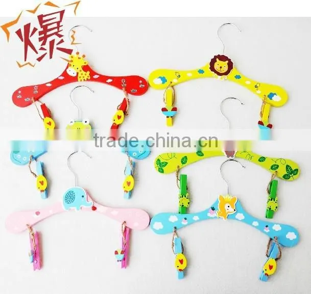 J208 child wholesale wood clothes hanger factory