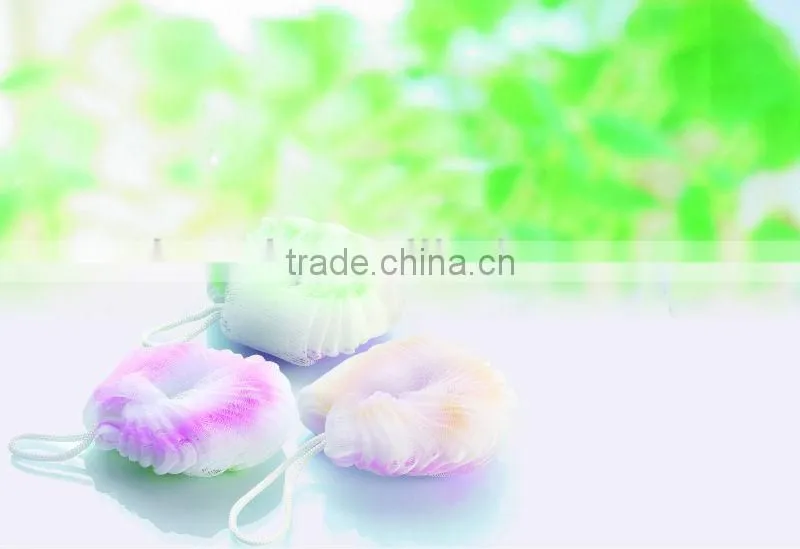 Wholesalegood quality flower shaped bath spong ,bath balll ,mesh shower wash sponge for promotional gift