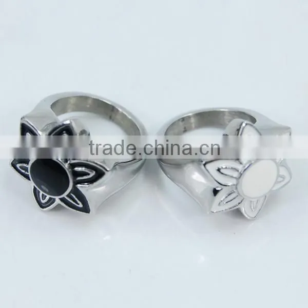 Fashion custom finger ring with black stone